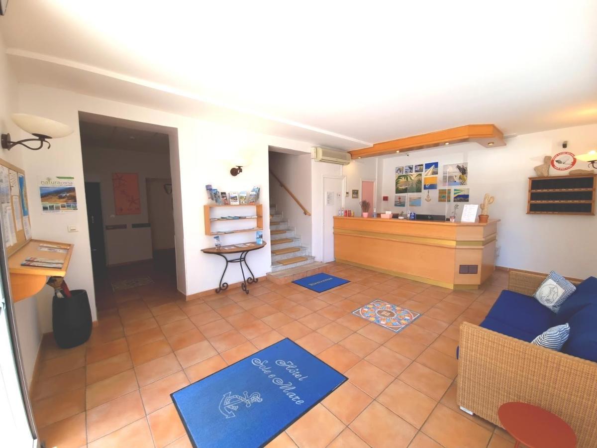 Hotel Sole Mare Calvi  Eksteriør billede