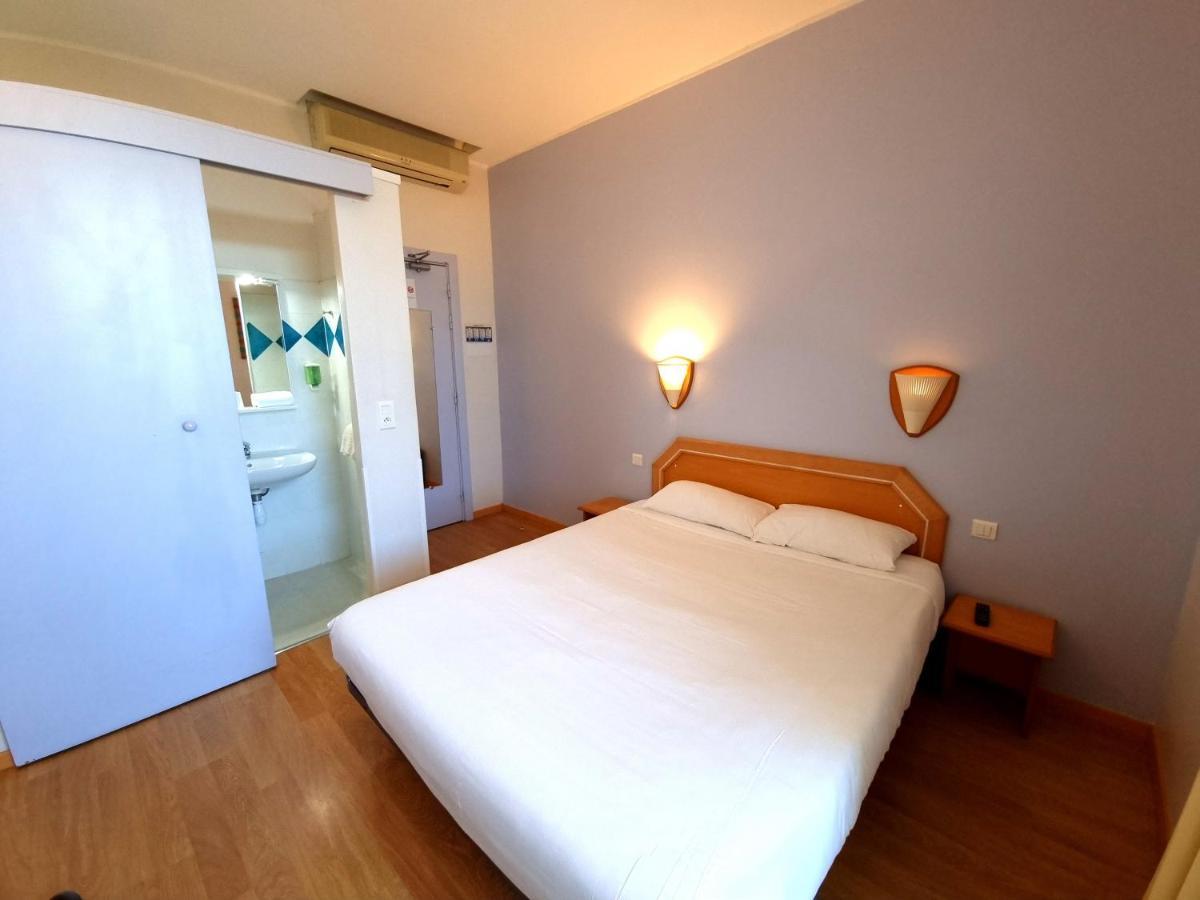 Hotel Sole Mare Calvi  Eksteriør billede